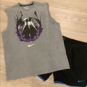 Nike regular fit tank size XL❤️❤️❤️❤️